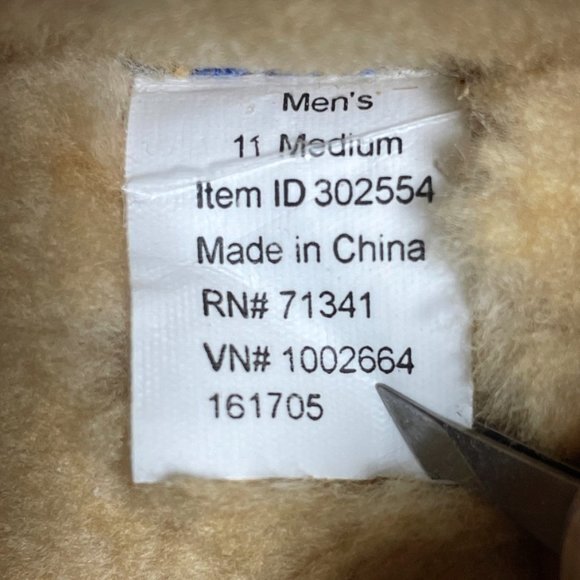 LL Bean Wicked Good Slippers - Picture 8 of 9